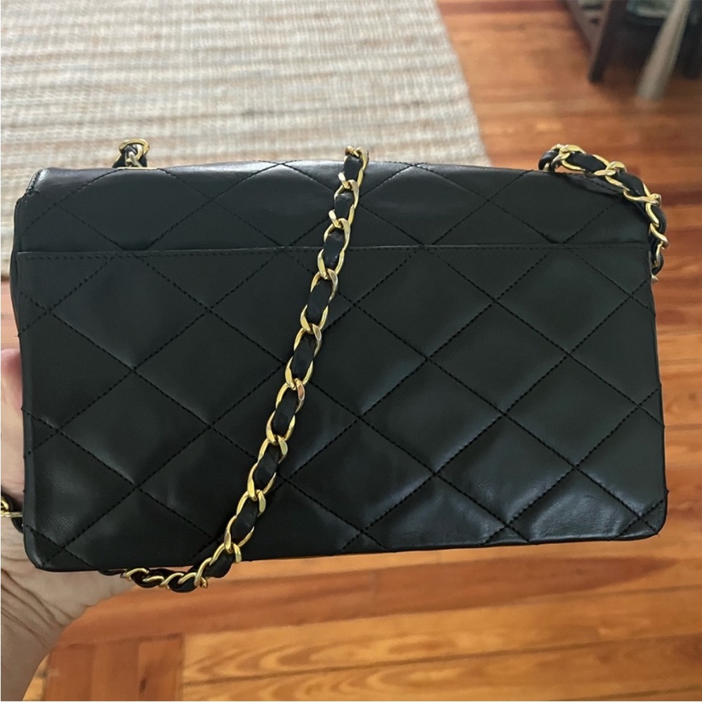 Chanel Single Flap Bag - Picture 7 of 13